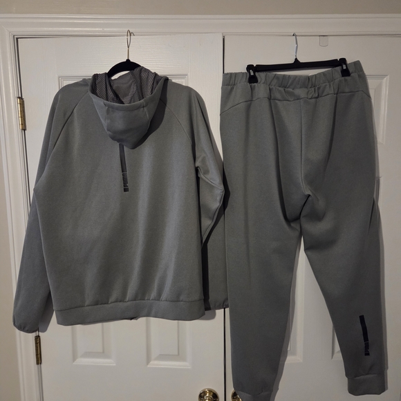 Puma Gray Tracksuit Set - Picture 2 of 4